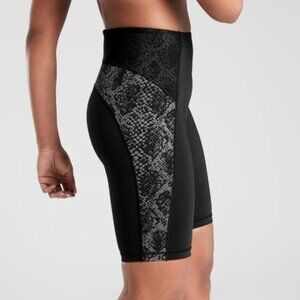 Athleta Reflective Stay Fly 9" Shorts